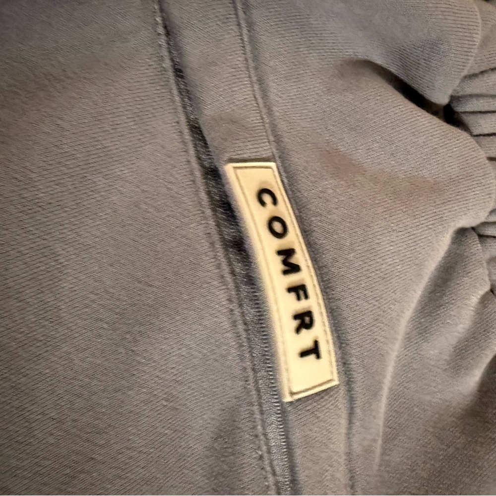 Comfrt Signature Sweatpants in Sky (Blue) - Picture 10 of 10